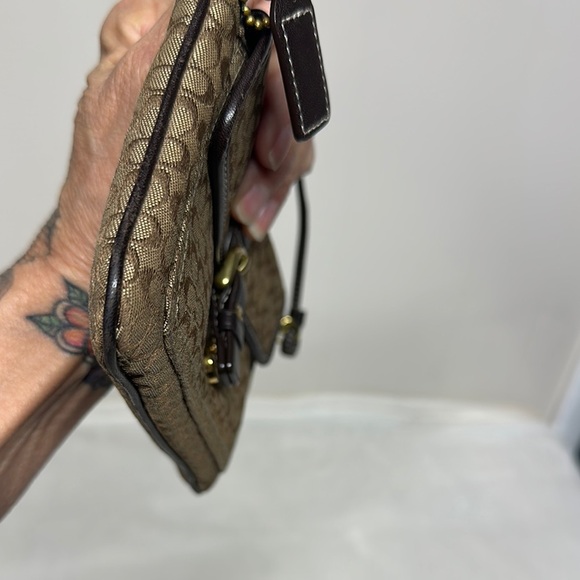 Coach Brown and Tan Geometric Clutch Wristlet - Picture 6 of 11